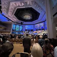 contemporary church services near me